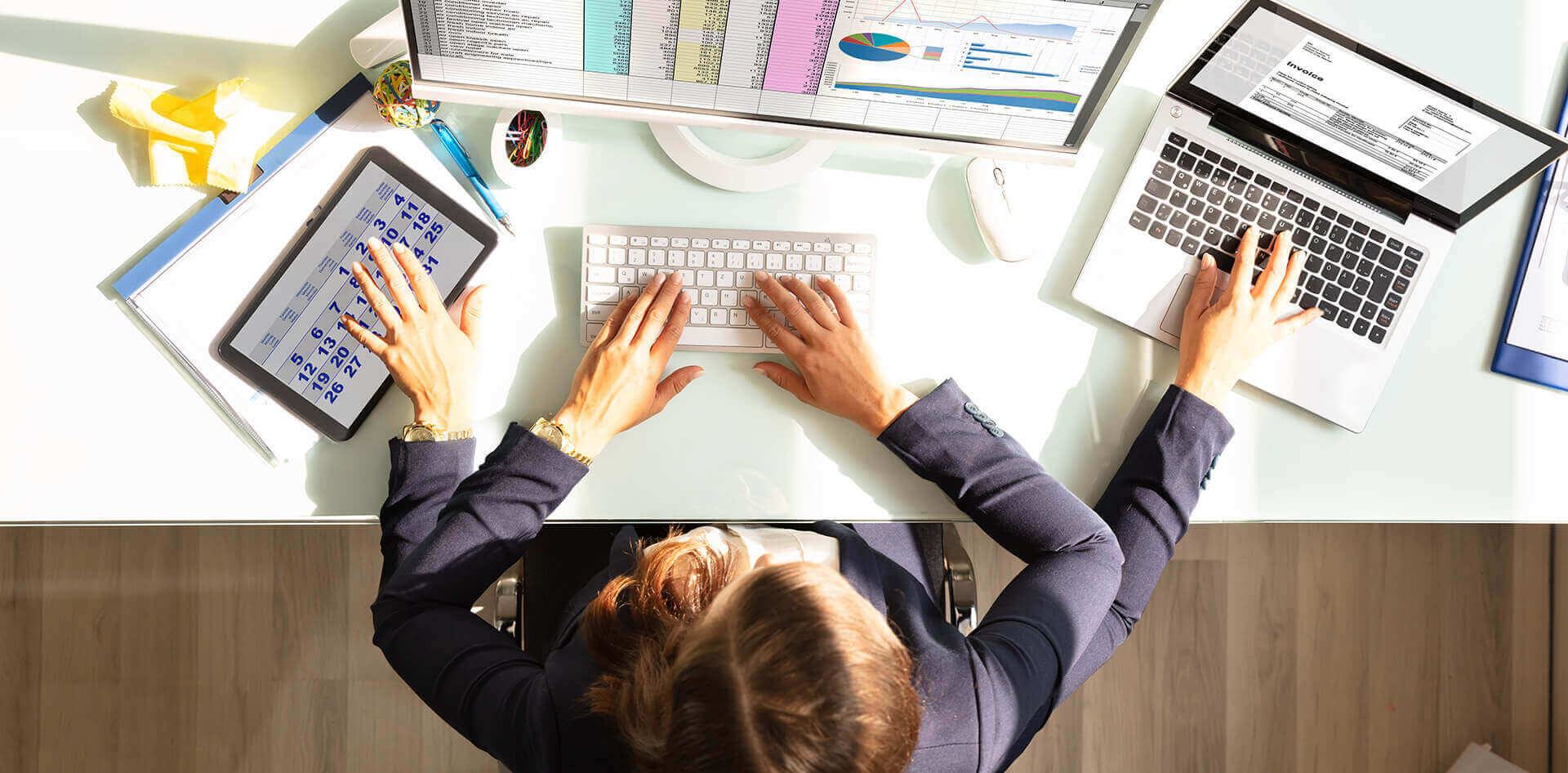 Multitasking illustration